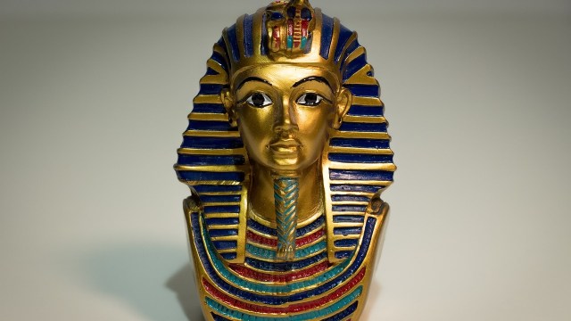 Topeng Kematian dari Firaun Tutankhamun (Foto: Maaark via Pixabay)