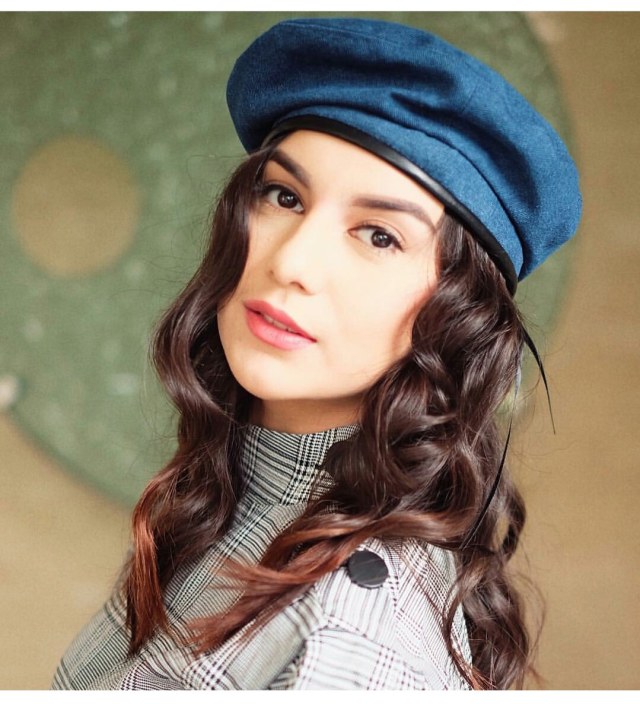 10 Artis Ini Dinilai Lebih Tua dari Usianya (4)