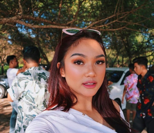 10 Artis Ini Dinilai Lebih Tua dari Usianya (8)