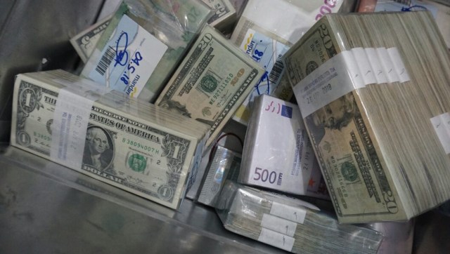 Ilustrasi Mata Uang Dolar (Foto: Jamal Ramadhan/kumparan)