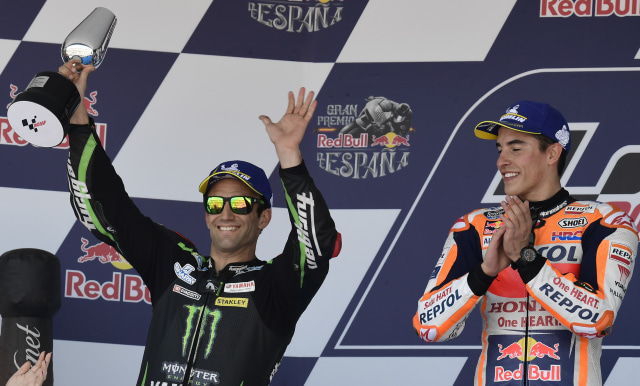 Zarco dan Marquez di podium GP Spanyol. (Foto: JAVIER SORIANO / AFP)