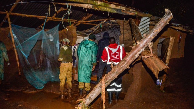 Kerusakan dan korban bencana di Kenya. (Foto: AFP)