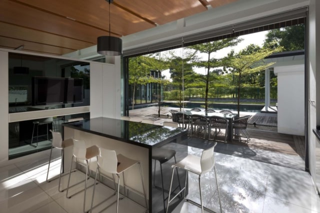 Desain Dapur dan Ruang Makan Jadi Satu, Kenapa Tidak? (3)