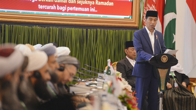 Jokowi buka pertemuan trilateral ulama Afganistan (Foto:  ANTARA FOTO/Wahyu Putro A)