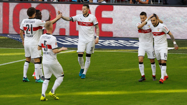 Pemain Stuttgart merayakan gol. (Foto: REUTERS/Michaela Rehle)