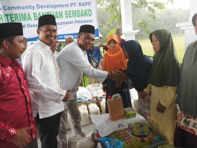 PT RAPP Serahkan Bantuan Sembako, Ratusan masyarakat Desa Sering Tumpah Ruah Ikuti Tahlil Beranyut