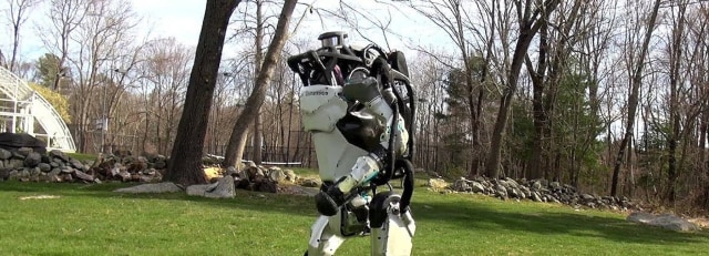 Robot Atlas yang Bisa Jogging