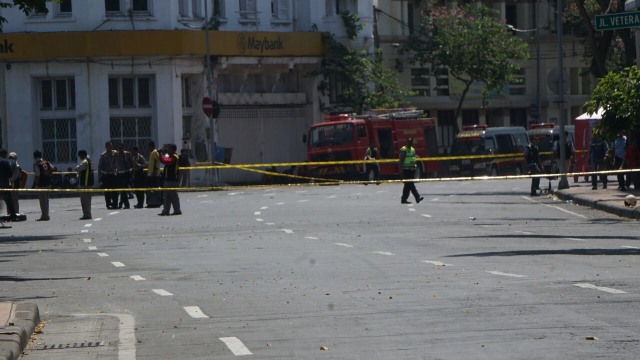 Suasana di kawasan Polrestabes Surabaya. (Foto: Jamal Ramadhan/kumparan)