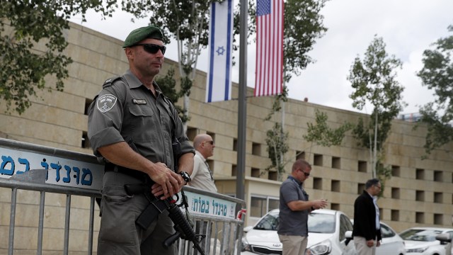 Kedubes AS di Yerusalem. Foto: AFP/Ahmad Gharabli