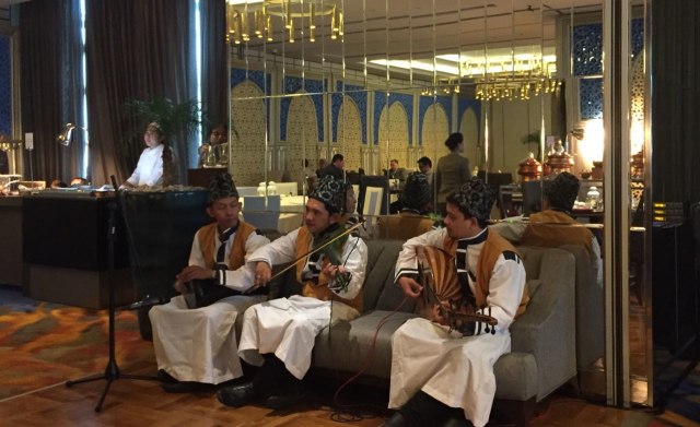 Alunan musik khas Turki (Foto: Safira Maharani/ kumparan)