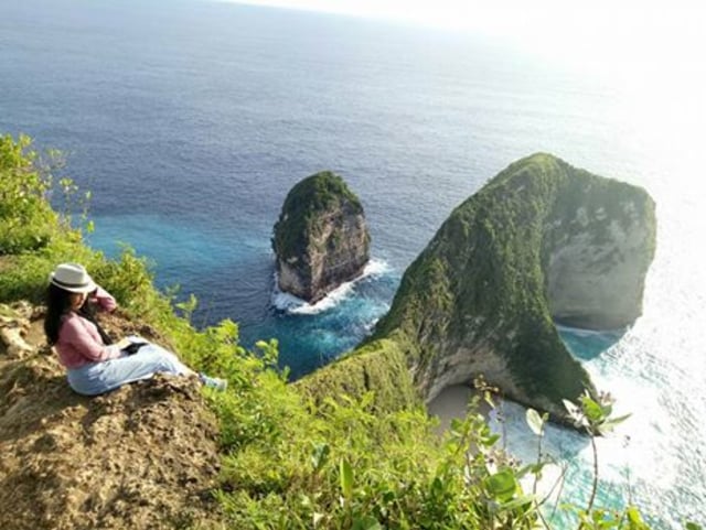  Pesona Nusa Penida | 6 Pantai Paling Eksotik Yang Wajib Dikunjungi  