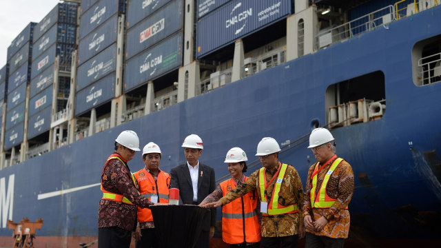 Jokowi melepas ekspor ke Amerika Serikat. (Foto: Antara/Wahyu Putro A)
