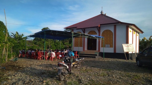 PKS Banggai Resmikan Masjid ke-10 di Tolbar (2)