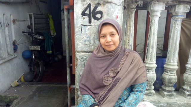 Siti Khumairoh, guru les anak Dedi. (Foto: Maulana Ramadhan/kumparan)