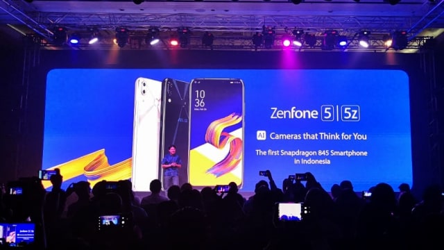 Peluncuran Asus Zenfone 5 dan Zenfone 5Z.  (Foto: Bianda Ludwianto/kumparan)