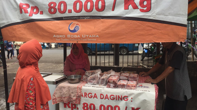 Pedagang Daging di Pasar Minggu (Foto: Abdul Latif/kumparan)
