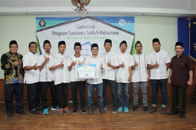 Inisiatif Zakat Indonesia Launching Beasiswa Mahasiswa Tahfizh Quran di UNDIP Semarang (3)