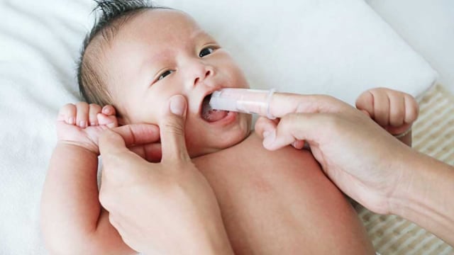 Tips Merawat Gigi Bayi yang Baru Tumbuh
