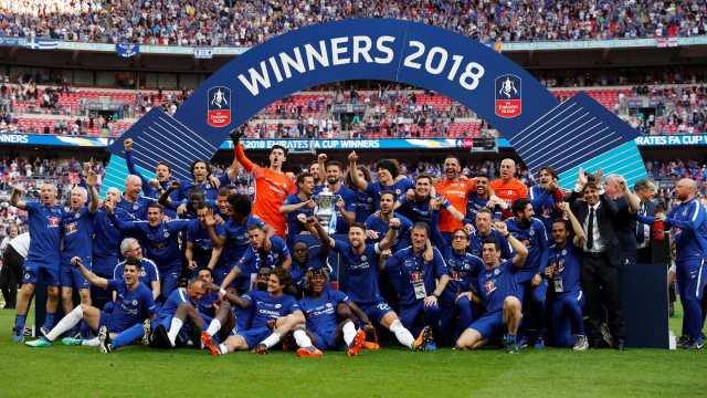 Chelsea juarai Piala FA (Foto: REUTERS/ Lee Smith)