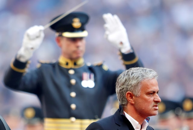 Mourinho usai pertandingan final. (Foto: Reuters/Lee Smith)