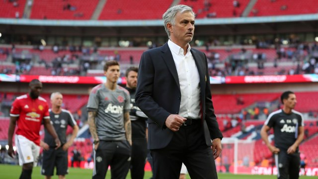 Mourinho usai laga final Piala FA. (Foto: Reuters/Lee Smith)