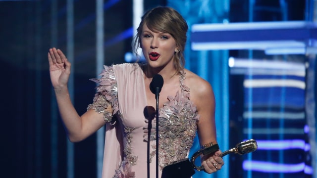 Taylor Swift di Billboard Music Award 2018. (Foto: REUTERS/Mario Anzuoni)