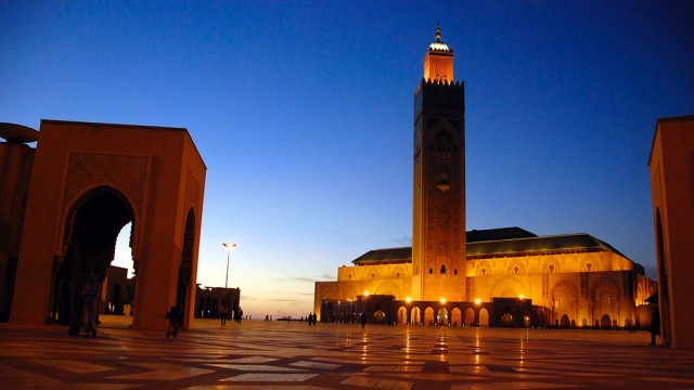 Masjid Hasan II, Maroko. (Foto: Flickr / Darko Mulej)
