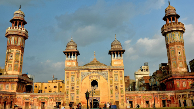 Masjid Wazir Khan, Pakistan. (Foto: Wikimedia Commons)