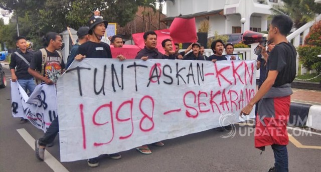 Mahasiswa Sukabumi Ingatkan Pemda Soal 20 Tahun Reformasi