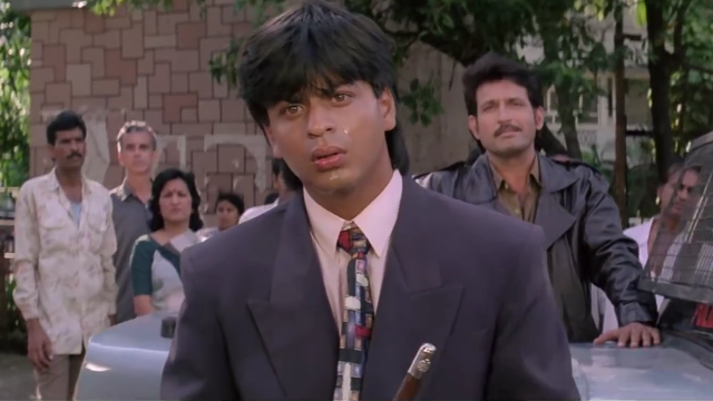 Shah Rukh Khan di film Anjaam (Foto: Goldmines Telefilms/YouTube)