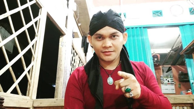 Enggak Cuma Roy Kiyoshi, Ini Deretan Peramal yang Gemparkan Indonesia (4)