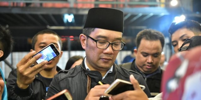 Cara Ridwan Kamil Tangani Terorisme di Jawa Barat