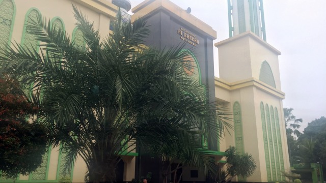 Pohon Kurma di Masjid Al Barkah, Bekasi Selatan. (Foto: Andreas Ricky Febrian/kumparan)