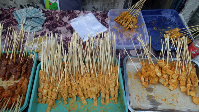 Sate susu khas Kampung Jawa, Denpasar (Foto: Cisilia Agustina/kumparan)