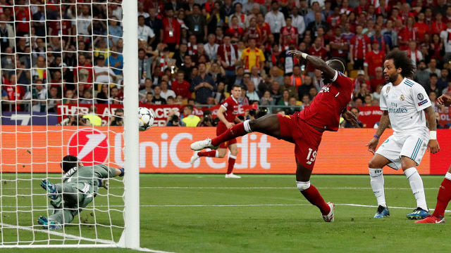 Sadio Mane mencetak gol (Foto: Reuters/Andrew Boyers)