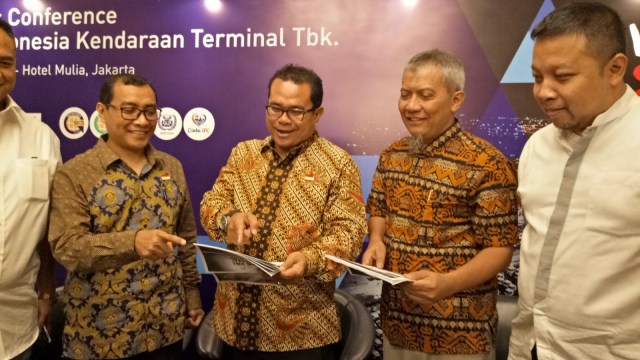 Konpers PT Indonesia Kendaraan Terminal  (Foto: Ela Nurlaela/kumparan)