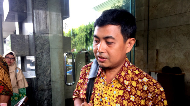 Mahasiswa dan pengacara melapor ke Bareskrim Polri (Foto: Mirsan Simamora/kumparan)