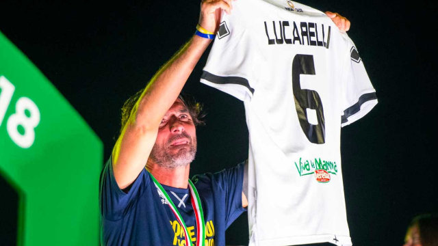 Lucarelli pensiun. (Foto: Dok. Parma)