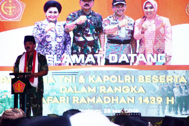 Safari Ramadhan Panglima TNI di Brigif Raider 13 Kostrad