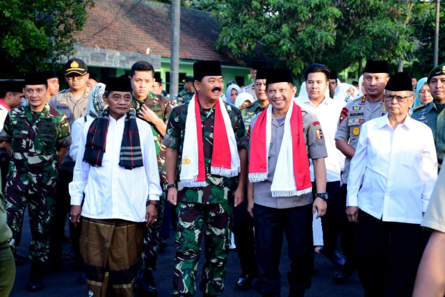 Safari Ramadhan Panglima TNI di Brigif Raider 13 Kostrad (1)