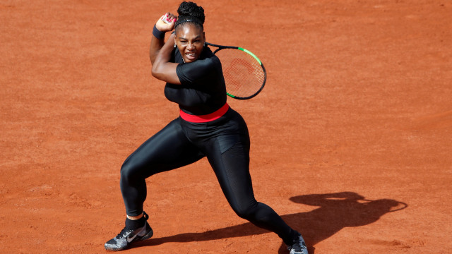Serena di ajang Prancis Terbuka 2018. (Foto: REUTERS/Christian Hartmann)