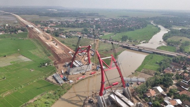 Proyek Jembatan Kali Kuto. (Foto: Prima Gerhard/kumparan)