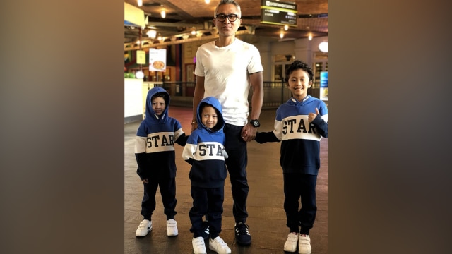 Lukman Sardi dan Ketiga Anaknya (Foto: Instagram/@lukmansrd)