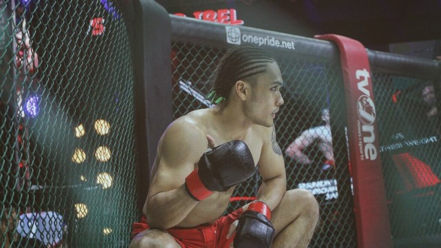 Randy Pangalilla gemar olahraga MMA. (Foto: Instagram @randpunk)