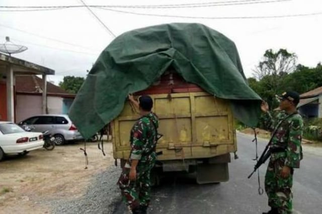 TNI Sita 6 Ton Bawang Merah Ilegal Asal Malaysia di Kalimantan Barat