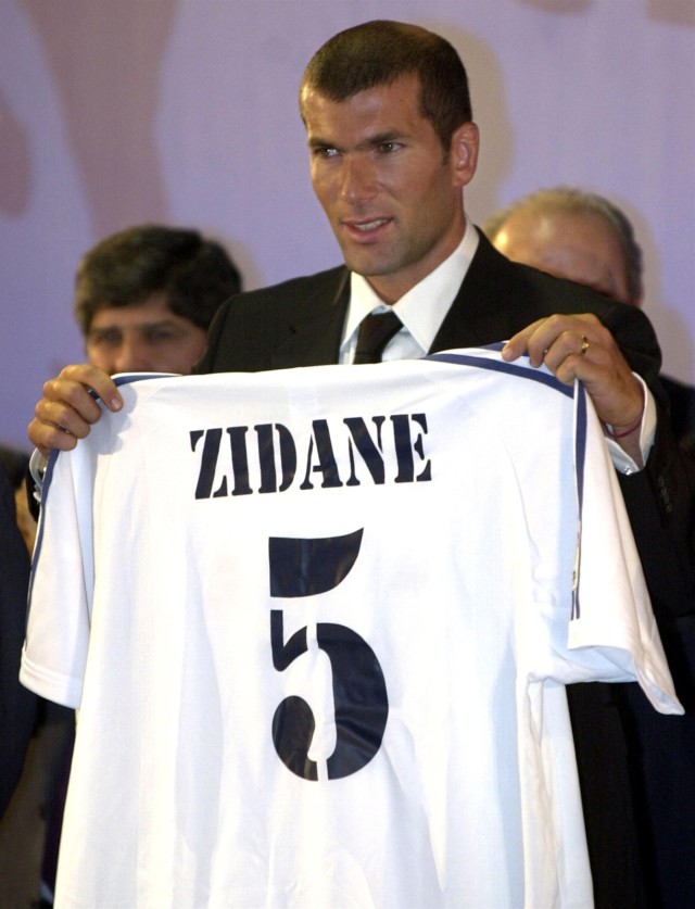 Zidane datang sebagai pemain. (Foto: AFP/Pierre-Philippe Marcou)