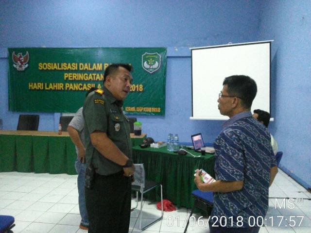 Danramil 03/Grogol Palmerah Checking Terakhir Persiapan Acara Sosialisasi Pancasila (2)