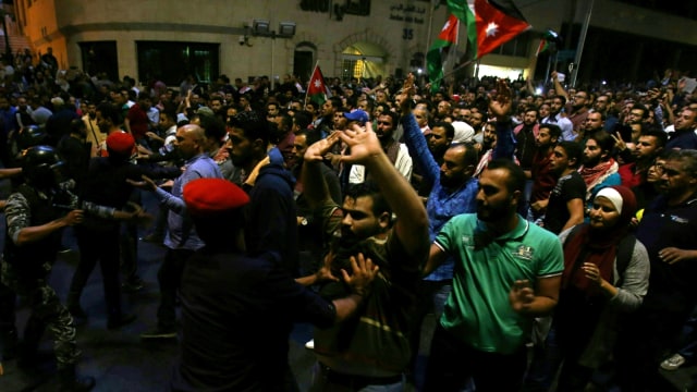 Suasana Kerusuhan di Yordania. (Foto: AFP/Khalil Mazraawi)
