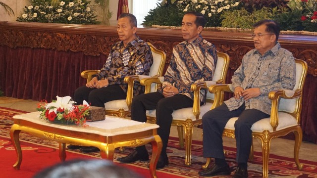 Moermahadi, Jokowi dan JK di Acara LHP LKPP. (Foto: Yudhistira Amran Saleh/kumparan)