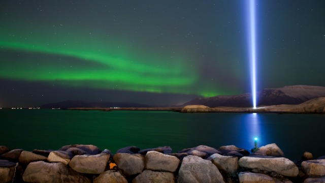 Imagine Tower, Islandia. (Foto: Flickr / Kristján Kristinsson)